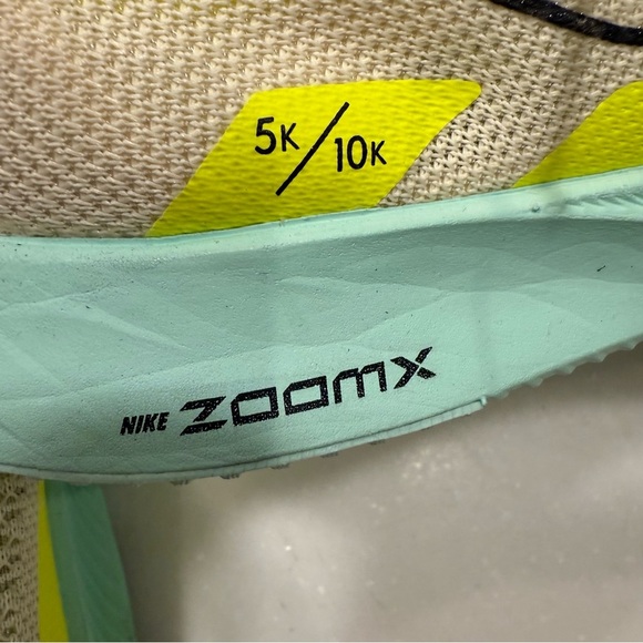 Nike ZoomX Streakfly Coconut Milk Volt Running Shoes DX3415 100 Men’s Sz 9 NEW - Picture 13 of 14